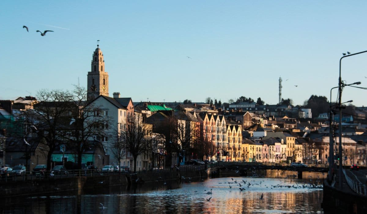 Vivir en Cork siendo estudiante: cómo encontrar alojamiento e integrarte